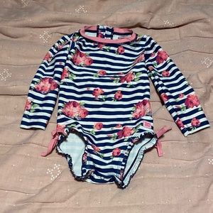 Long sleeve rash guard bathing suit